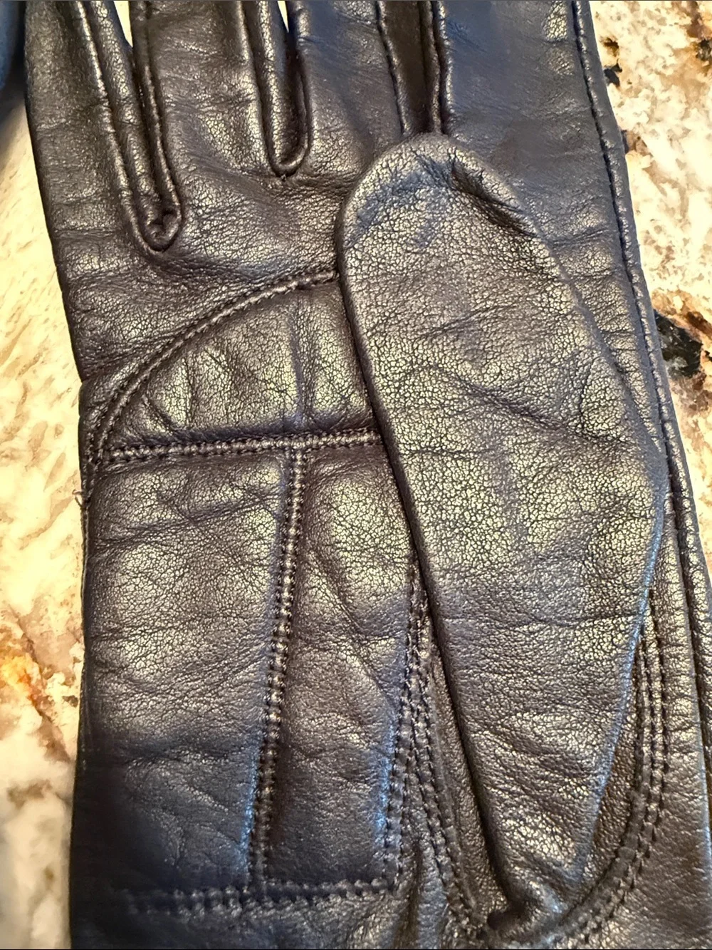 Harley-Davidson Black Leather Women's Gloves with Pink Embroidered Flame Cuff